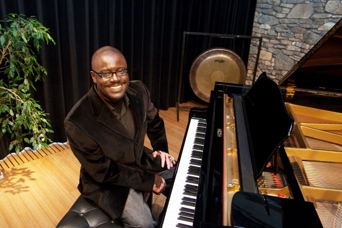 John-Wineglass-at-Piano
