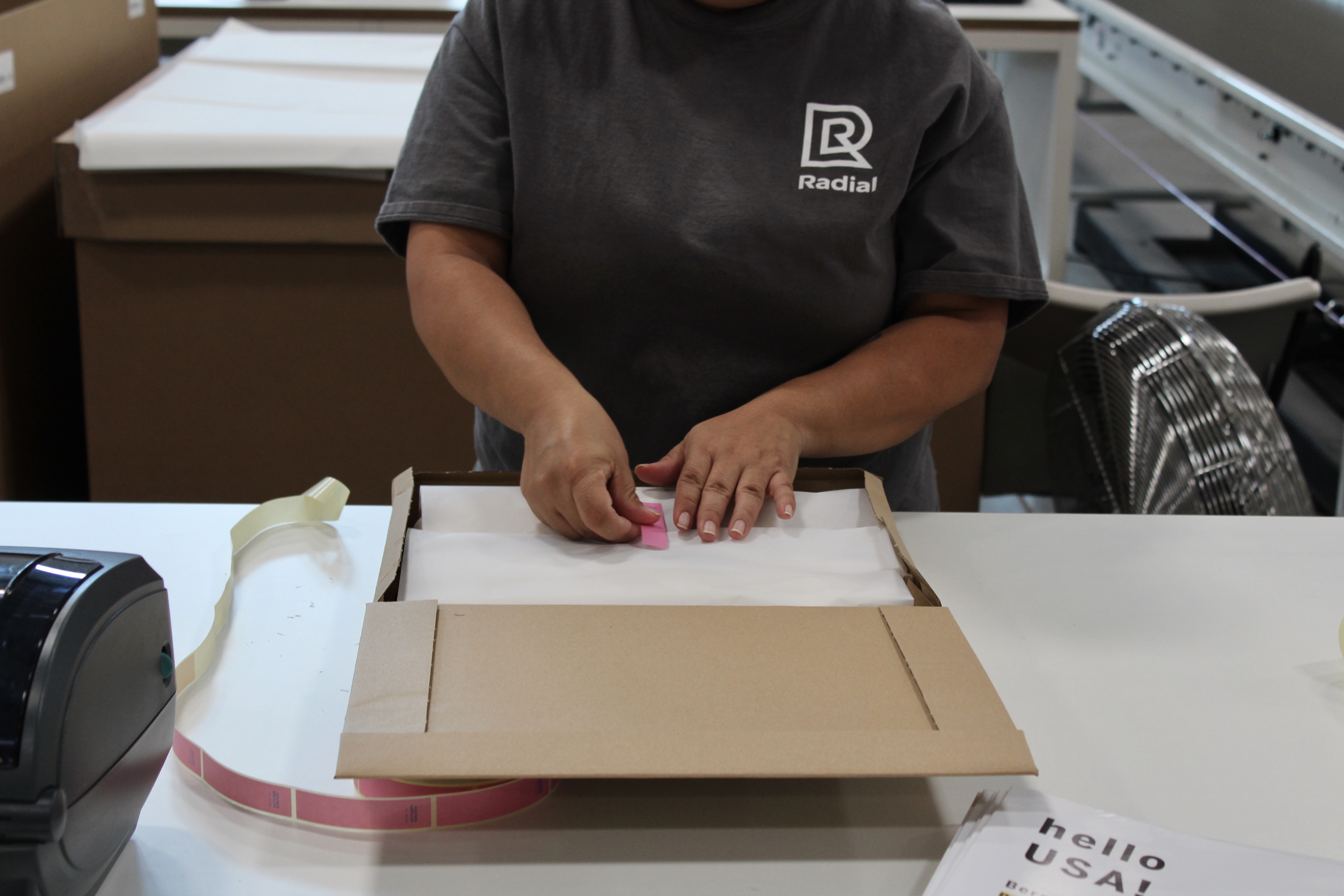 Rialto’s Radial warehouse to hire hundreds for holiday season