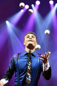 Happy Juggler