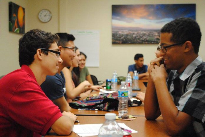Youth-Grantmakers-discussion
