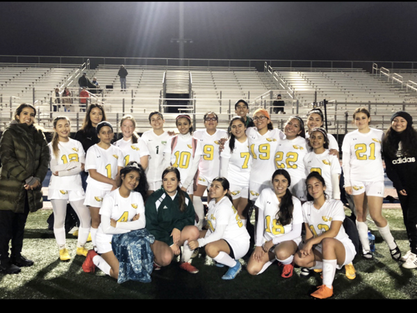 Coach Erik Sabogal, Eisenhower girls soccer coach, changing the local soccer  landscape | Inland Empire Community News