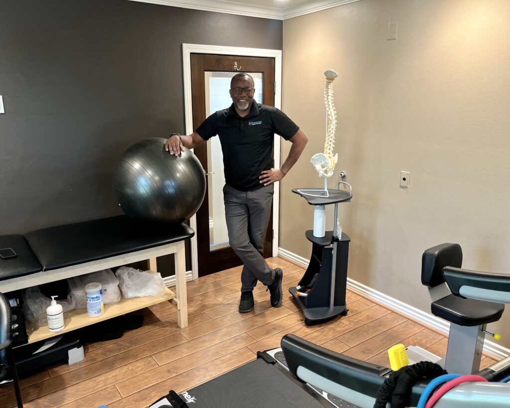 A physical therapy doctor