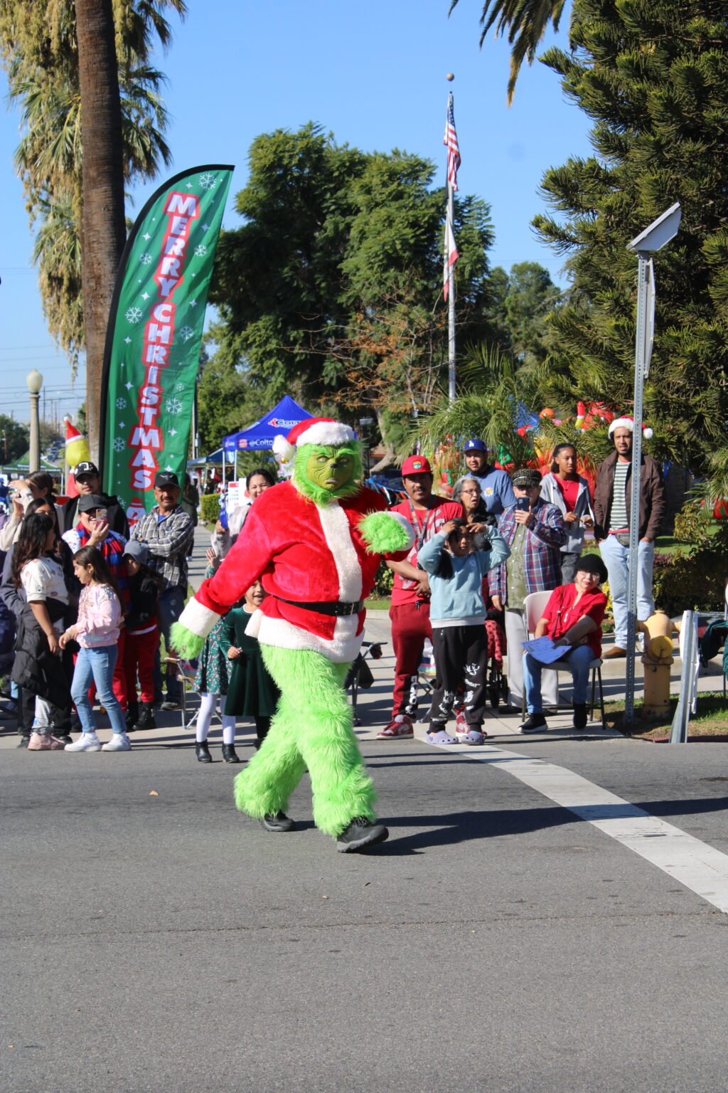 Colton's Christmas Spirit Soars in 46th Annual Parade, Councilmember